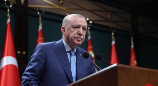Cumhurbaşkanı Erdoğan, LGS'ye girecek öğrencilere başarılar diledi