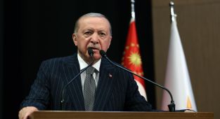 Cumhurbaşkanı Erdoğan: Ülkesi ve milleti için hayırlı bir iş yapmak isteyenleri bünyemize katmaya devam edeceğiz