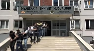 Diyarbakır’da silahlı suç örgütüne büyük darbe: 15 tutuklama