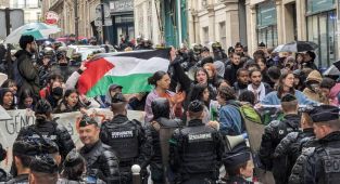 Fransa'da öğrencilerin Filistin'e destek girişimleri polis engeline takılıyor