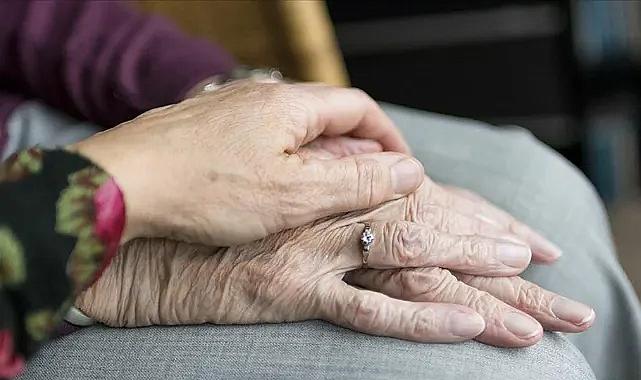 İleri evre Alzheimer hastasında geçici iyileşme belirtileri görüldü