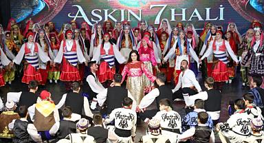 İnegöl Belediyesi Halk Dansları Topluluğu Yaza Merhaba Dedi
