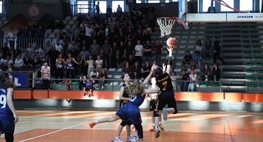 İnegöl Belediyespor U12 Kız Basketbol Takımı Bursa Üçüncüsü Oldu