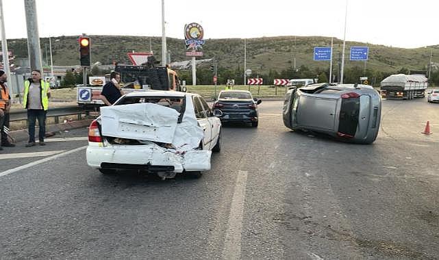 Kayseri'de zincirleme trafik kazası: 4 yaralı