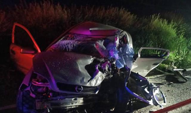 Konya'da kamyonetle çarpışan otomobilin sürücüsü öldü, 5 kişi yaralandı
