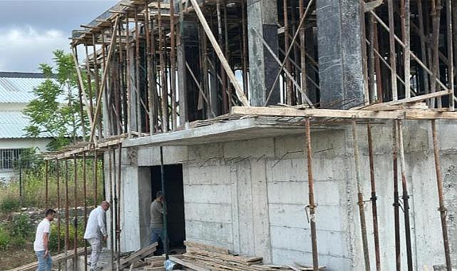 Kütahya'da inşaat iskelesi çöktü: 3 ölü