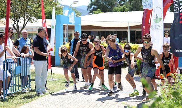 Osmangazi Belediyesi’nin Ev Sahipliğinde Duatlon Heyecanı