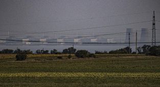 Rusya: Ukrayna, Zaporijya Nükleer Güç Santrali'nin ulaşım binasına saldırdı