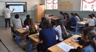 Şırnaklı öğrencilerin sınav heyecanına Mehmetçik'ten destek