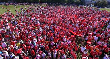 Türk taraftarlar, Jonathan Rogers Park’ta bir araya geldi