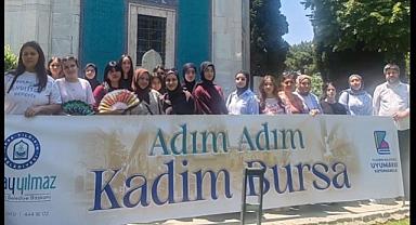 Yıldırımlı gençler tarihi yerinde keşfediyor