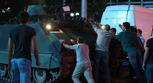 15 Temmuz gecesi: Saat saat yaşananlar