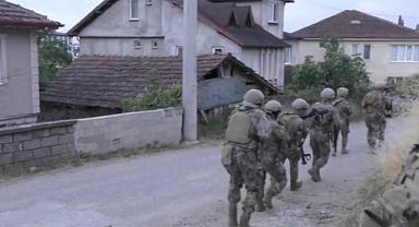 2 ilde terör örgütü DEAŞ'a operasyon