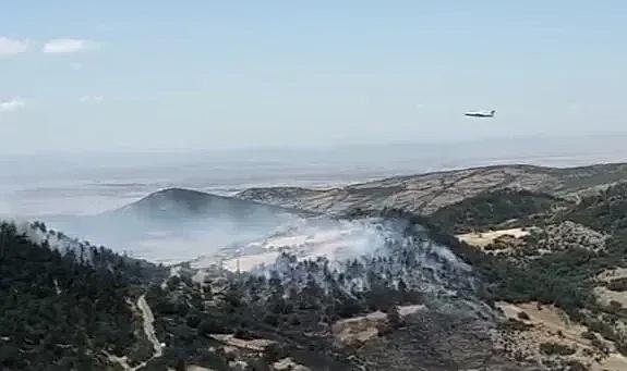 Balıkesir'i dumanlar sardı: 3 ayrı noktadan alevler yükseldi