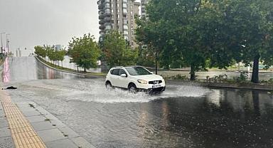 Başkentte sağanak etkili oldu