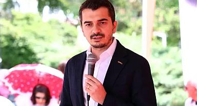 Çankaya Belediye Başkanı Hüseyin Can Güner, havalimanında gözaltına alındı