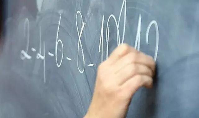 Fenomen öğretmenler radarda: MEB bütün okulları uyardı