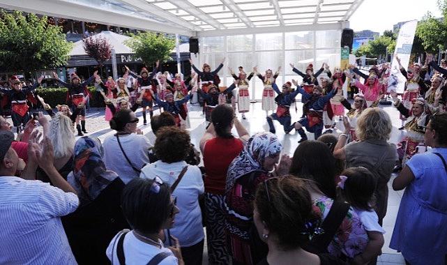 Halk dansları rüzgârı Bursa'nın dört bir yanını sardı