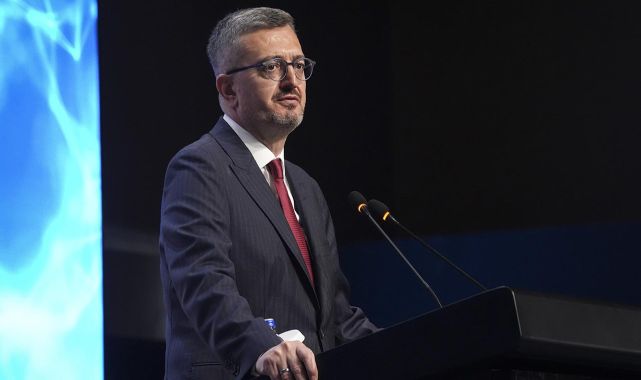 İletişim Başkanı Duran: YKS sonuçları öğrencilerimiz, aileleri ve ülkemiz için hayırlı olsun