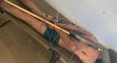 İsrail askeri Filistinli esire işkence yaptı, fotoğrafını 