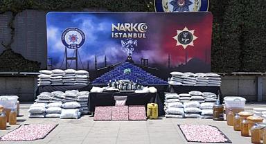 İstanbul merkezli operasyonlarda 1 ton 45 kilogram uyuşturucu ele geçirildi