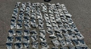 İstanbul'da yolcu otobüsünde 120 silah ele geçirildi