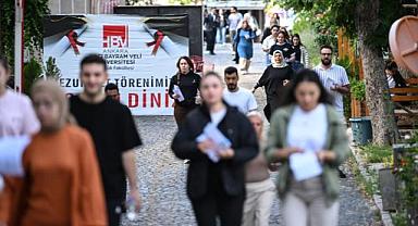 MEB Akademi Giriş Sınavı'nın ilk oturumu başladı