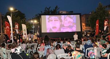 Osmangazi’de Çocukların Sinema Keyfi Devam Ediyor