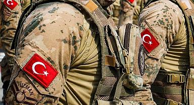 Uzman erbaş kanunu yasalaştı! Sözleşmeli erlere kamuda istihdam imkanı