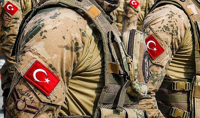Uzman erbaş kanunu yasalaştı! Sözleşmeli erlere kamuda istihdam imkanı