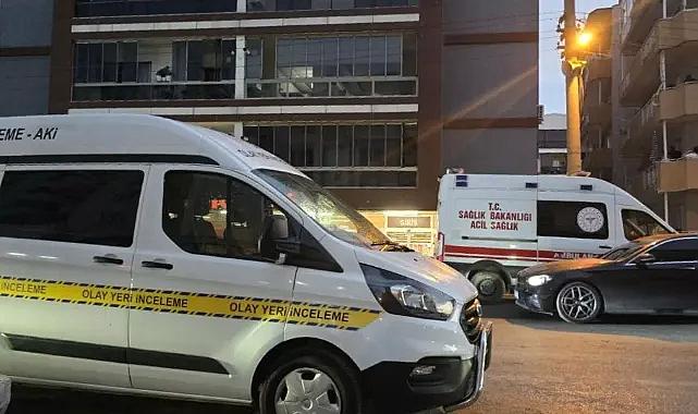 Yaşlı kadının boğazını kesip altınlarını çaldılar: Engelli eşi yardım istedi