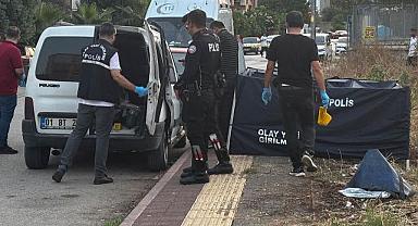 Adana’da alacak verecek kavgası kanlı bitti: Baba ve oğlu öldü, anne yaralı