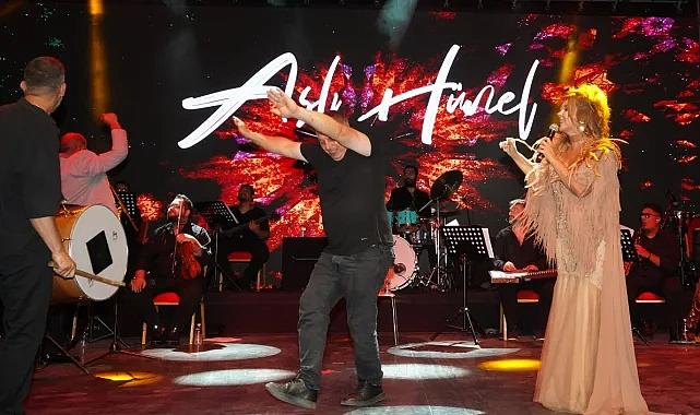Aslı Hünel'den 'Açıkhava'da müzik ziyafeti