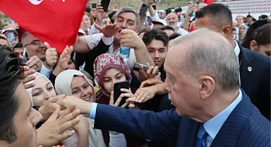 Bakan Çiftçi'den Cumhurbaşkanı Erdoğan'a yönelik eleştirilere tepki