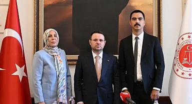 Bakan Gürlek, Yazıcıoğlu ailesiyle görüşüyor!