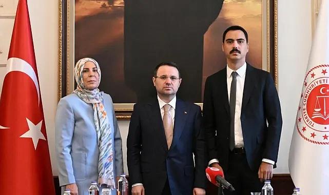 Bakan Gürlek, Yazıcıoğlu ailesiyle görüşüyor!