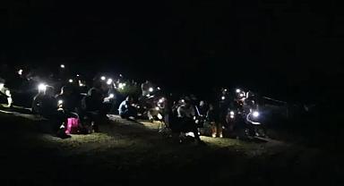 Binlerce kişi Perseid meteor yağmurunu izlemek için akın etti!