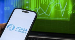 Borsa yeni haftaya 13.825,07 puandan başladı
