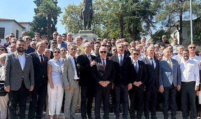Bursa’da 6 CHP’li başkan Yeni Parti’ye geçti