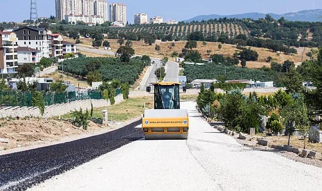 Bursa'da mezarlık yolları yenileniyor