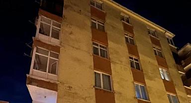 Dairenin balkonu çöktü, 5 katlı bina mühürlendi