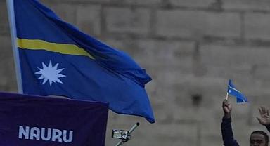 Dünyanın en küçük ülkelerinden biri adını değiştirdi