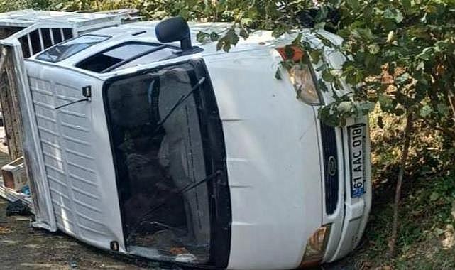 Giresun'da fındık işçilerini taşıyan kamyonet devrildi: 14 yaralı