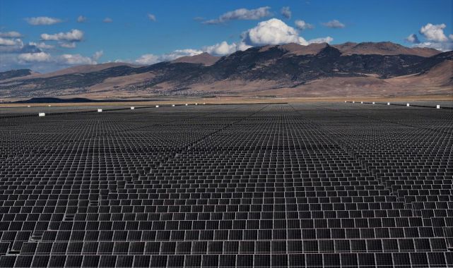 Güneşten elektrik üretimi tüm zamanların en yüksek seviyesinde