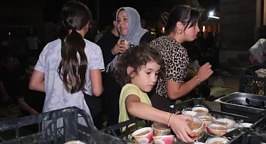 İnegöl Belediyesi kandil geleneğini sürdürdü