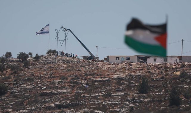 İşgalci İsraillilerden Batı Şeria'da yeni bir yasa dışı yerleşim yeri girişimi