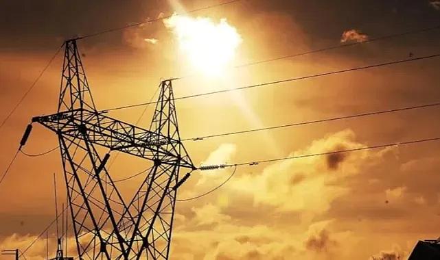 İstanbul'un 22 ilçesinde 9 saatlik elektrik kesintisi