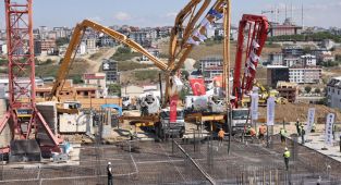 İstanbul'daki kentsel dönüşümün yeni temelleri Arnavutköy'de atıldı
