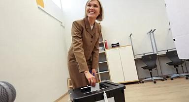 İzlanda'da AB referandumu bitti: Sandıktan 'hayır' cıktı