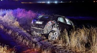 Kayseri'de devrilen otomobildeki 1 çocuk öldü, 3 kişi yaralandı